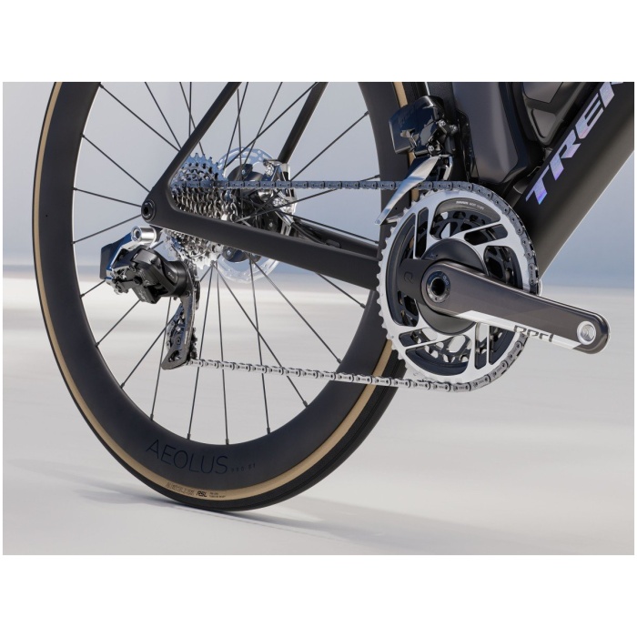 Trek Madone SLR 8 AXS Gen 8 MATTE CARBON SMOKE/PRISMATIC PEARL